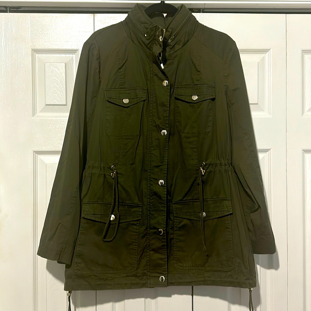 Olive green utility jacket with gold snap buttons, and hidden hoodie.